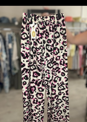 pinkleopardtrouser  Thumb