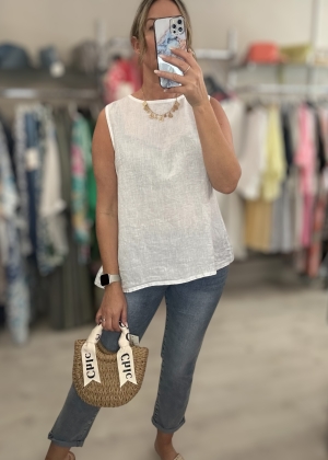 whitelinentop