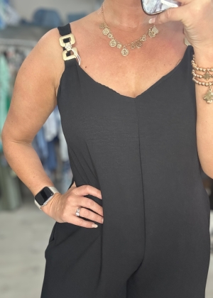 blackjumpsuit Thumb