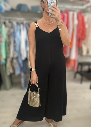 blackjumpsuit  Thumb