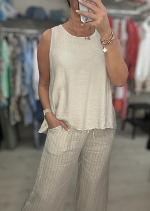 linenstripetrouser Thumb