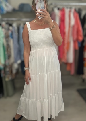 whitedress