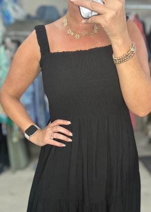 blackmaxidress Thumb