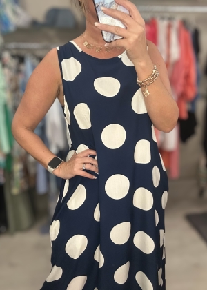 navypolkadotdress Thumb