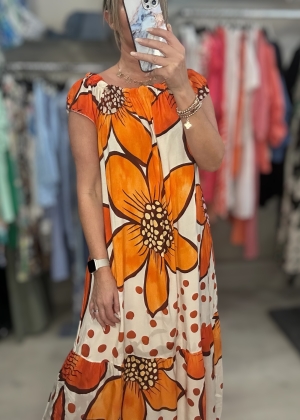 orangefloraldress Thumb