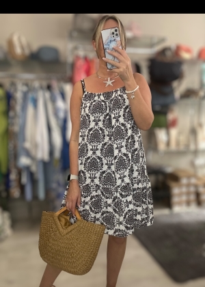 blacksundress