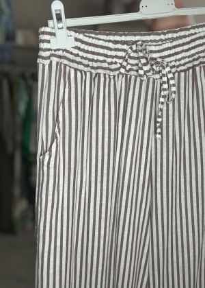 mochastripetrouser  Thumb