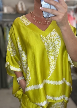 limeprintedtop
