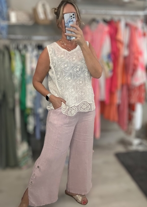 pinklinentrouser