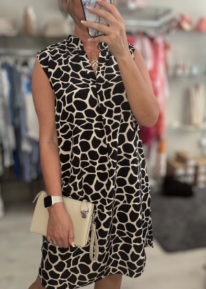 giraffeprintdress Thumb