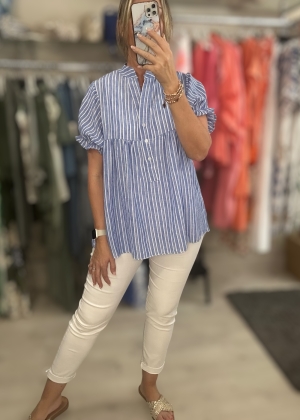 bluestripeshirt