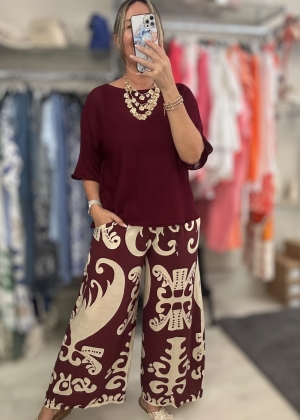 wineprintedtrouser