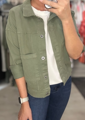 khakijacket Thumb