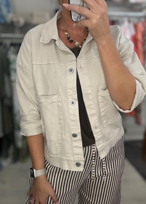creamjacket Thumb