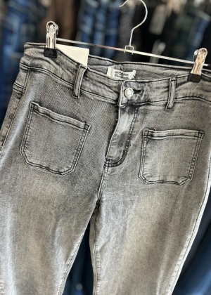 greyjeans Thumb