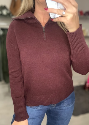 winezipfrontknit