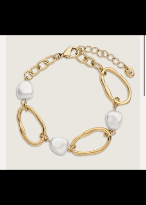 goldandpesrlbracelet