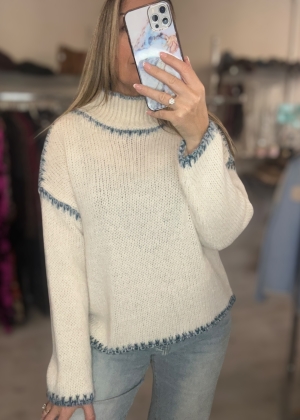 creamknitwithbluestitching