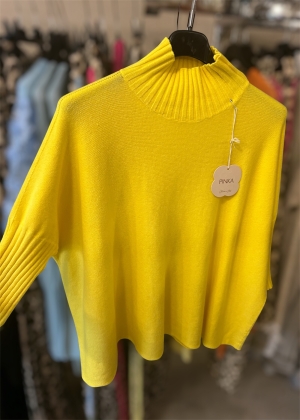 yellowknit