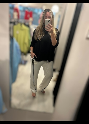 stripecreamjogger