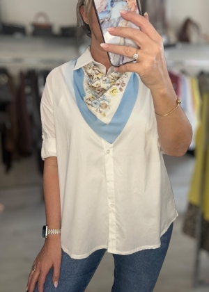 whiteshirtandbluescarf Thumb