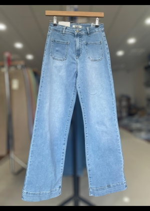 lightbluejeans