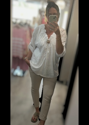 whiteblouse  Thumb