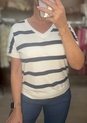 navystripetop Thumb