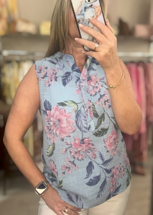 bluefloralprinttop Thumb