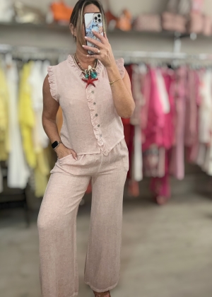 pinklinentrouser Thumb