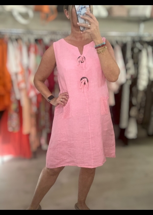 pinklinendress