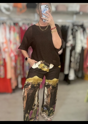 brownprintedtrousers