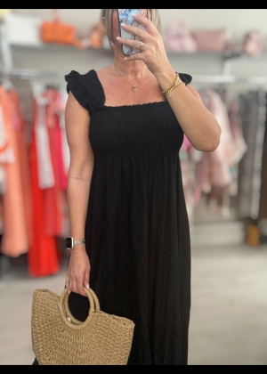 blackmaxidress Thumb