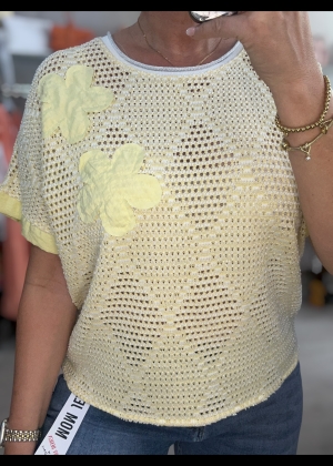 yellowcrochettop Thumb
