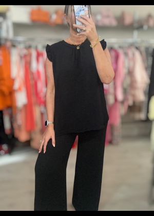 blacktrouser Thumb