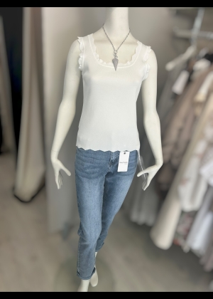 whitevest