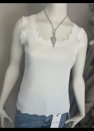 whitevest Thumb