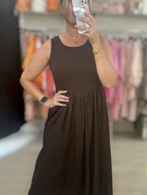 browndress Thumb