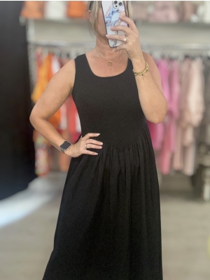 blackdress Thumb