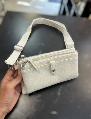 whitebag Thumb