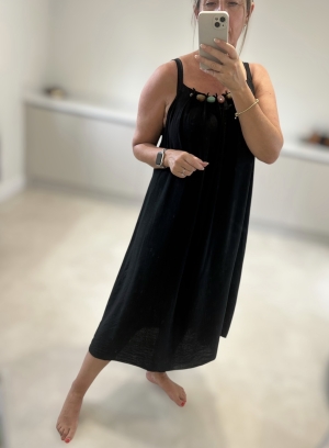 blackdress Thumb