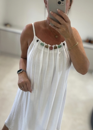 whitedress Thumb