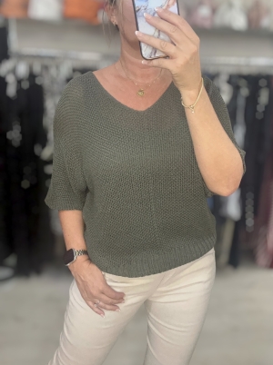 khakiknit