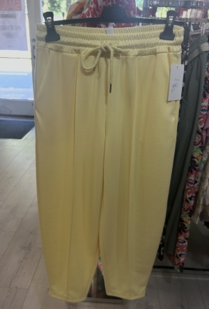yellowjogger