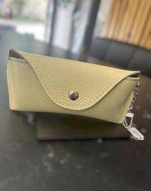 leatherglassescase