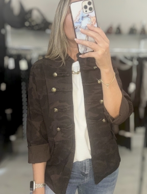 brownmilitarycamojacket