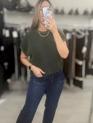 khakistripeknit