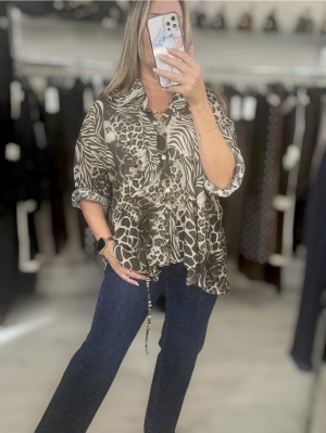 khakishirt Thumb
