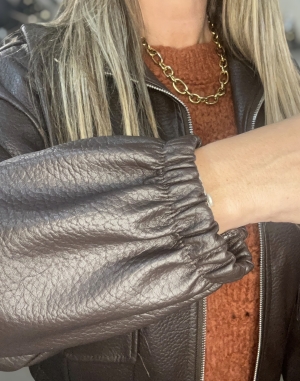 brownleatherjacket Thumb