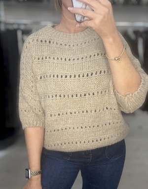 beigeknit Thumb